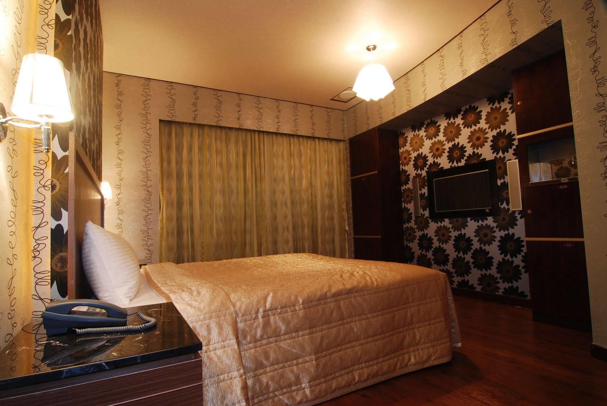 Beckham Motel Luzhu Εξωτερικό φωτογραφία